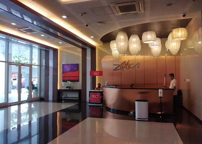 Amazing Views Across Shangrila Mall And Near Megamall Greenfield District * Manila